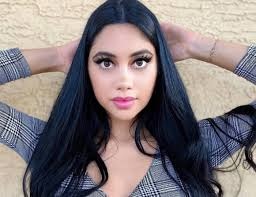 jailyne ojeda age