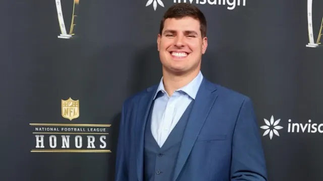 trey hendrickson wife