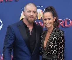 brantley gilbert wife