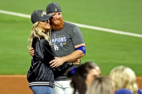 justin turner wife