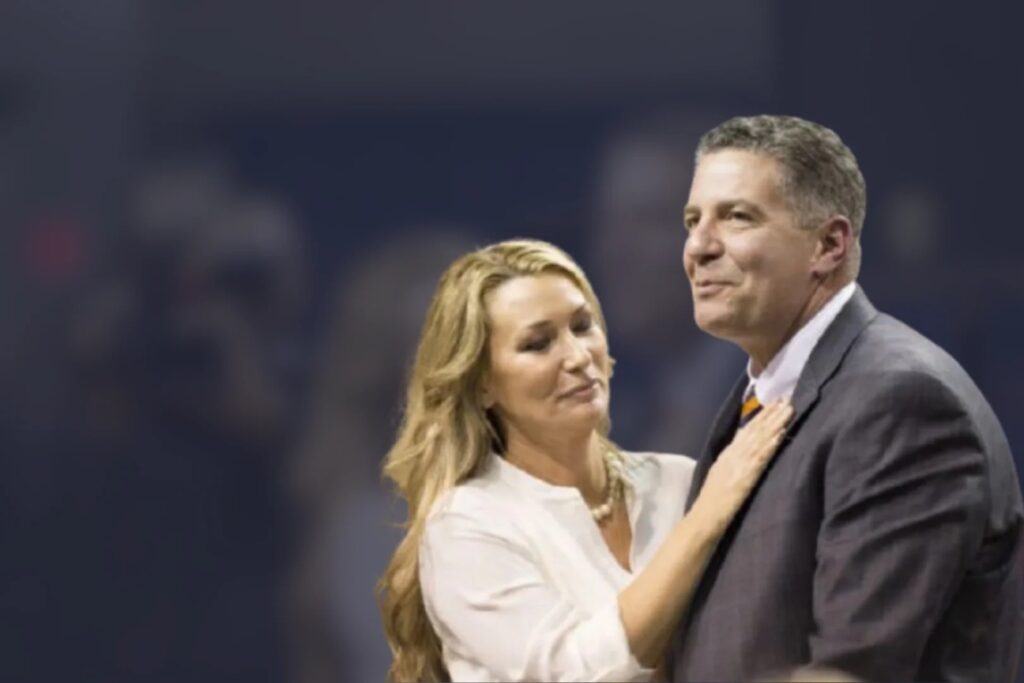 bruce pearl wife