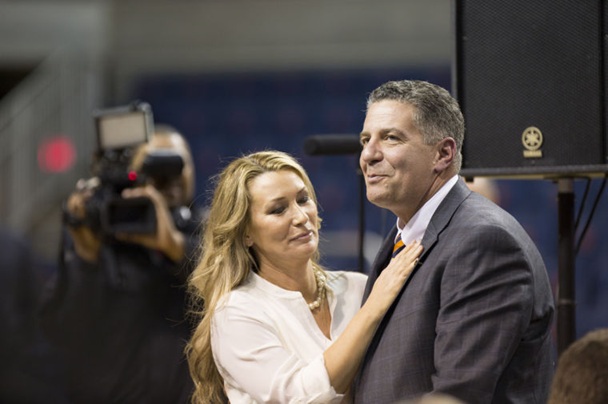 bruce pearl wife