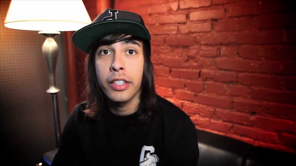 vic fuentes wife
