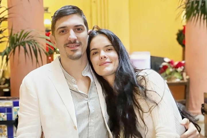 andrew schulz wife